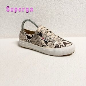 Superga Neutral Animal print lace up sneaker W7.5